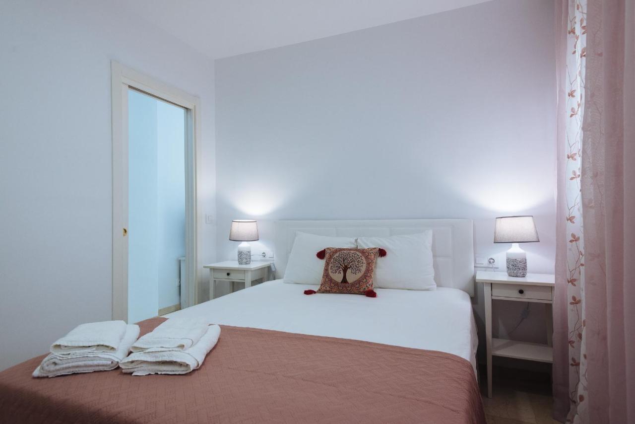 Sbh1 Beautiful 1 Bedroom Apartment In City Center Севилья Экстерьер фото