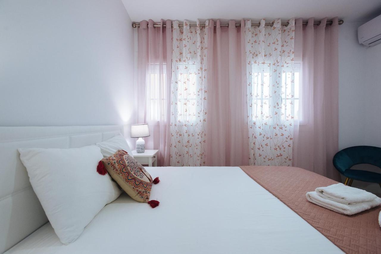 Sbh1 Beautiful 1 Bedroom Apartment In City Center Севилья Экстерьер фото