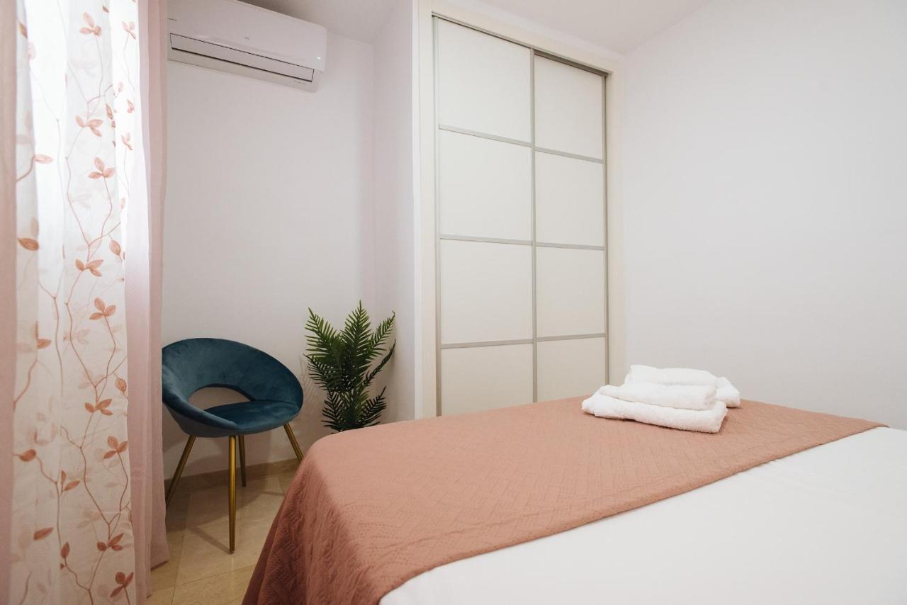 Sbh1 Beautiful 1 Bedroom Apartment In City Center Севилья Экстерьер фото